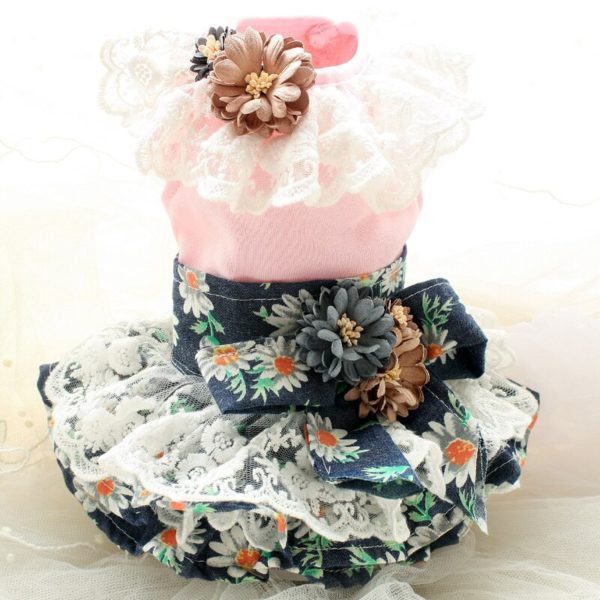 Free little daisy 3D flowers lace skirt summer dog clothes dress pet