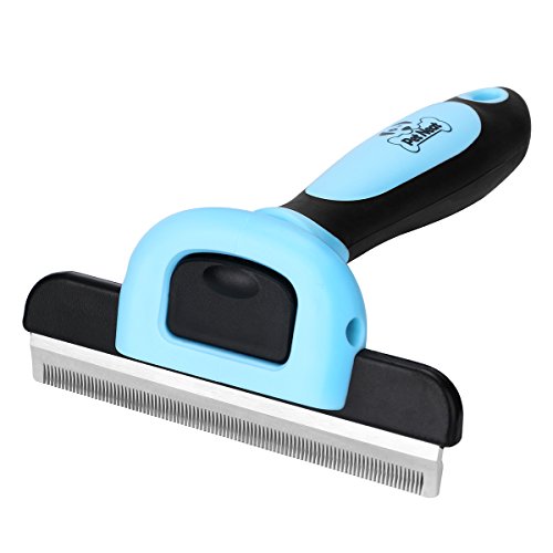 Pet Grooming Brush Effectively Reduces Shedding by Up to 95%