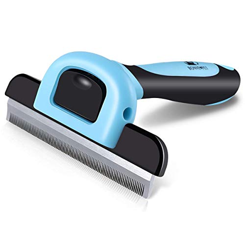 Pet Grooming Brush Effectively Reduces Shedding by up to 95%