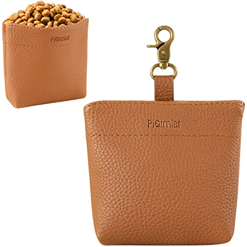 Stylish small dog treat pouch with magnetic closure, designed for easy carry and convenient storage of treats for training and walks